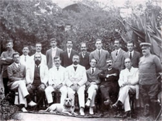 The English School - Staff 1910